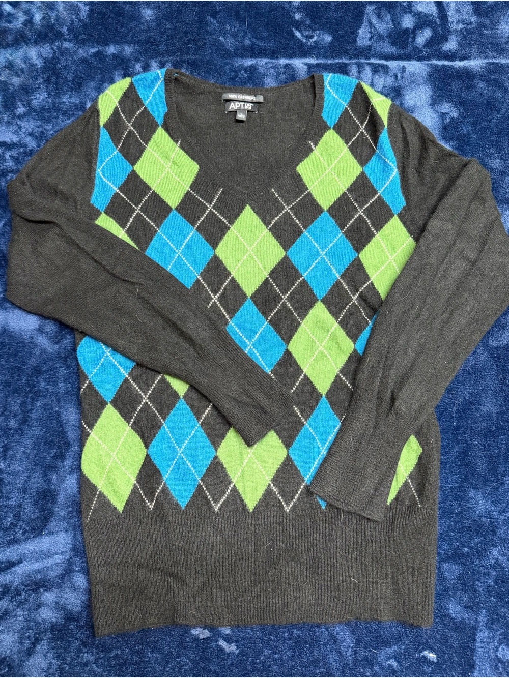 Apt. 9 100% Cashmere Black V-Neck Argyle Sweater with Blue & Green Diamonds